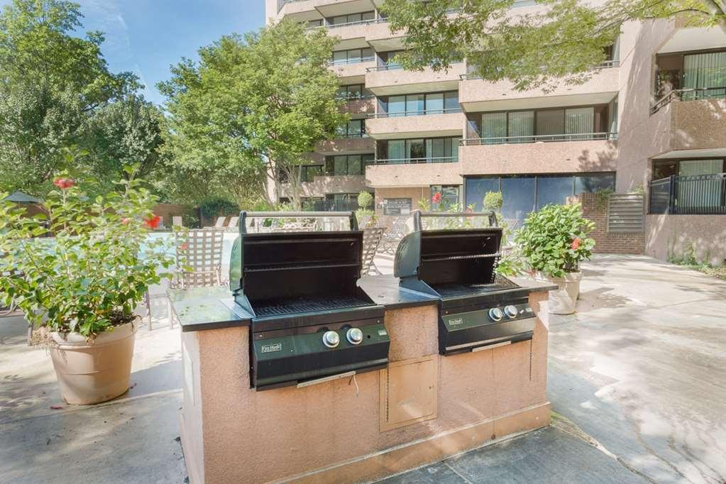 Oakwood Arlington Aparthotel Kemudahan gambar